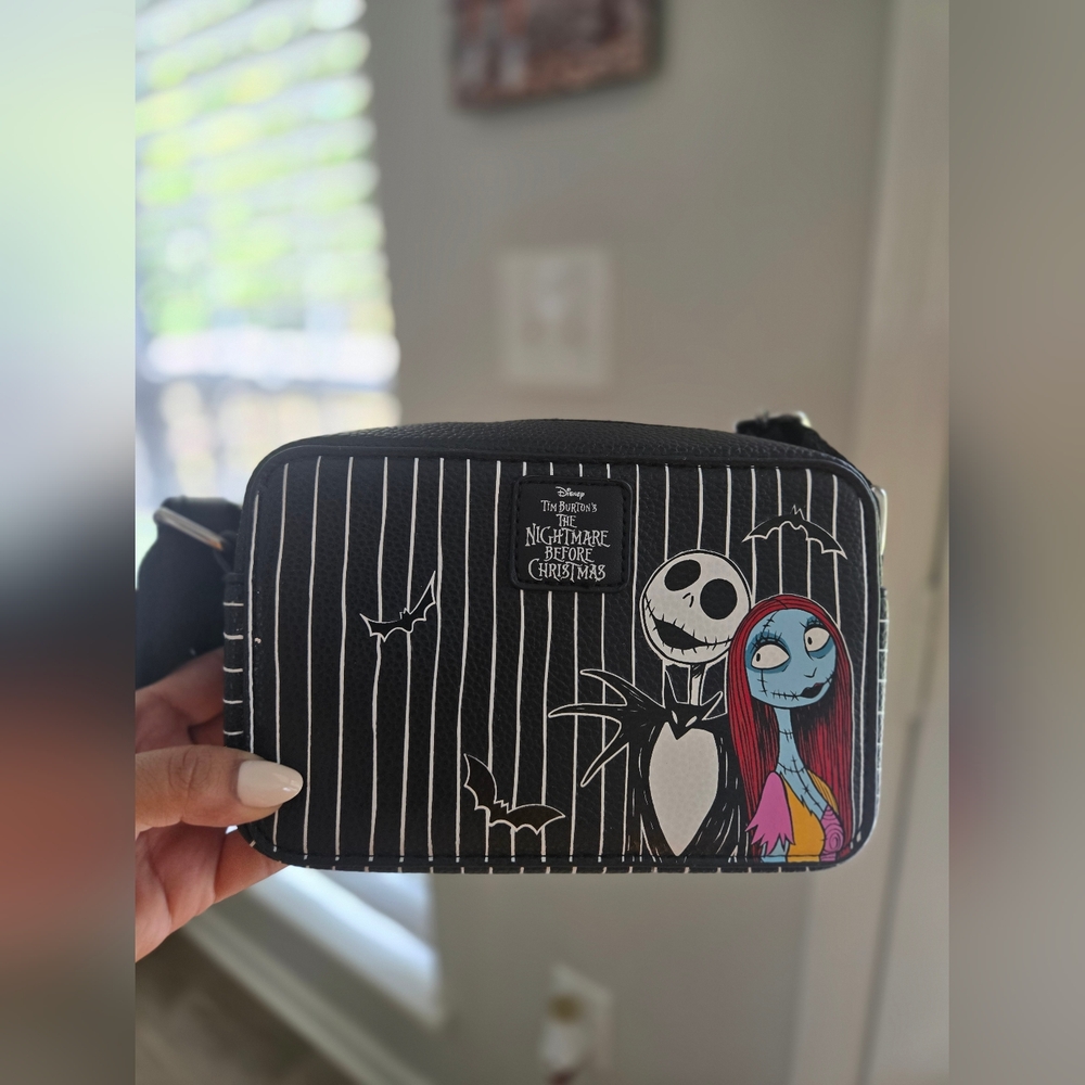The Nightmare Before Christmas Camera Bag Purse Jack and Sally, Stripes - Picture 5 of 10